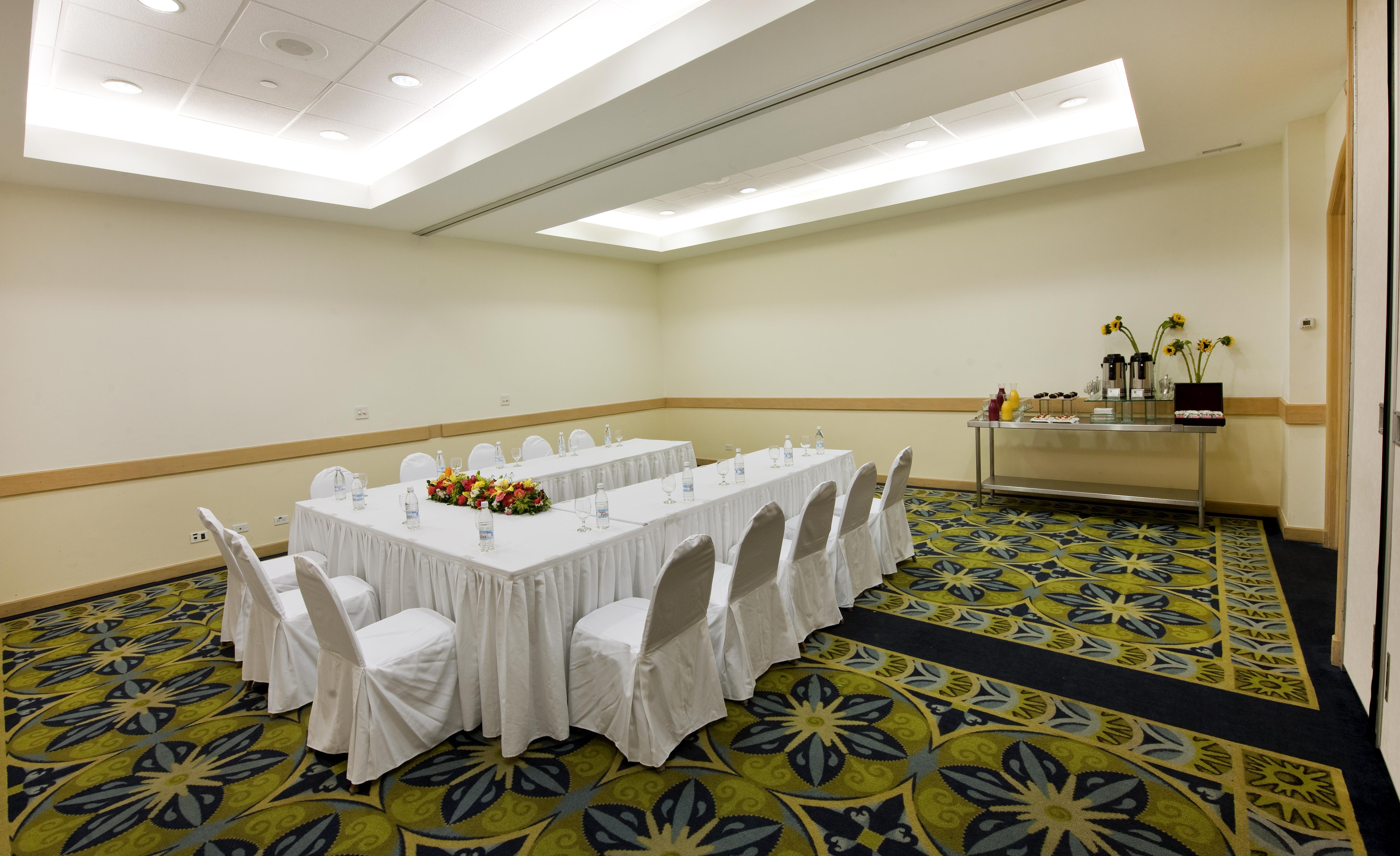 Four Points By Sheraton Saint-Domingue Extérieur photo