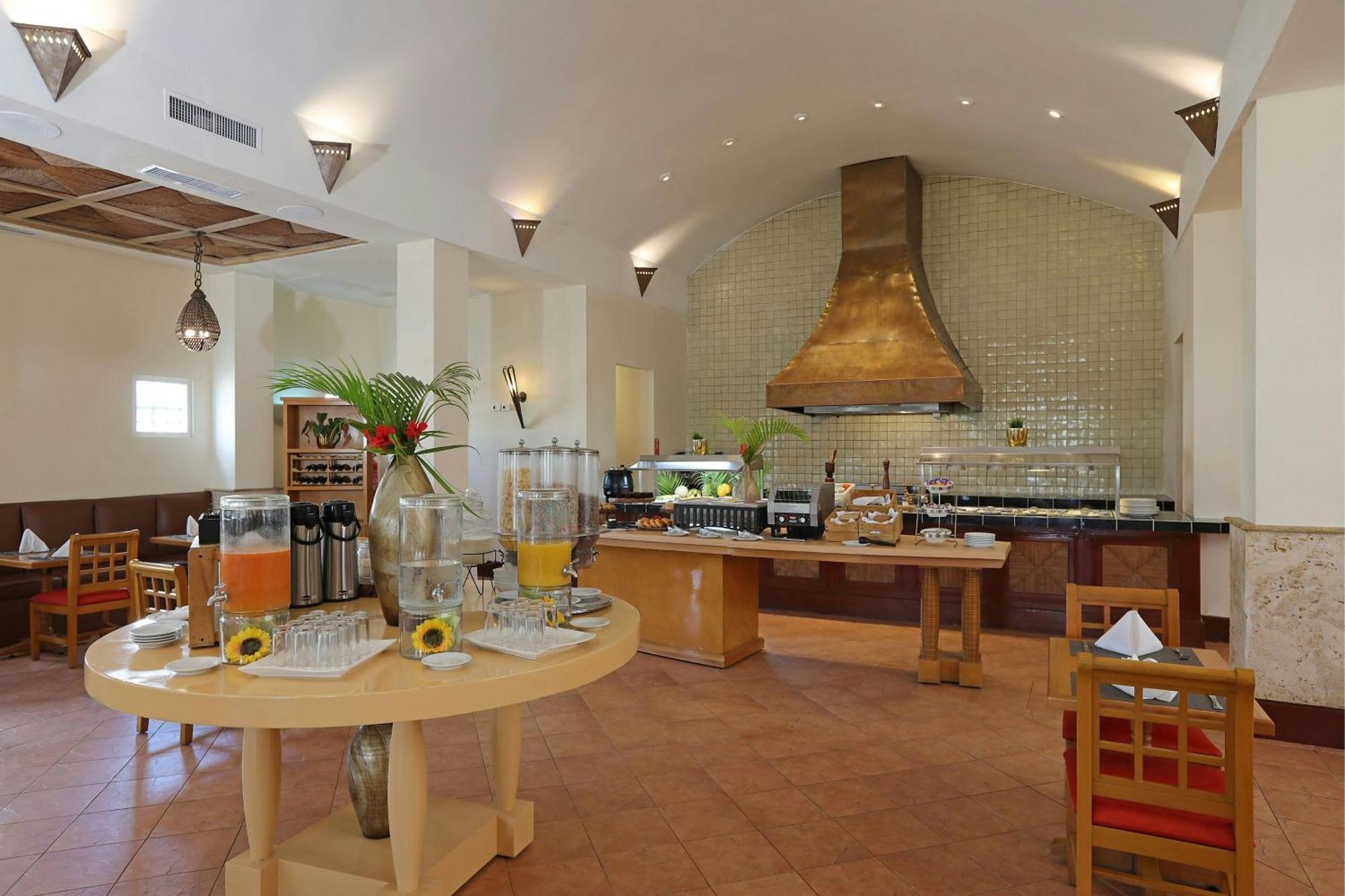 Four Points By Sheraton Saint-Domingue Extérieur photo