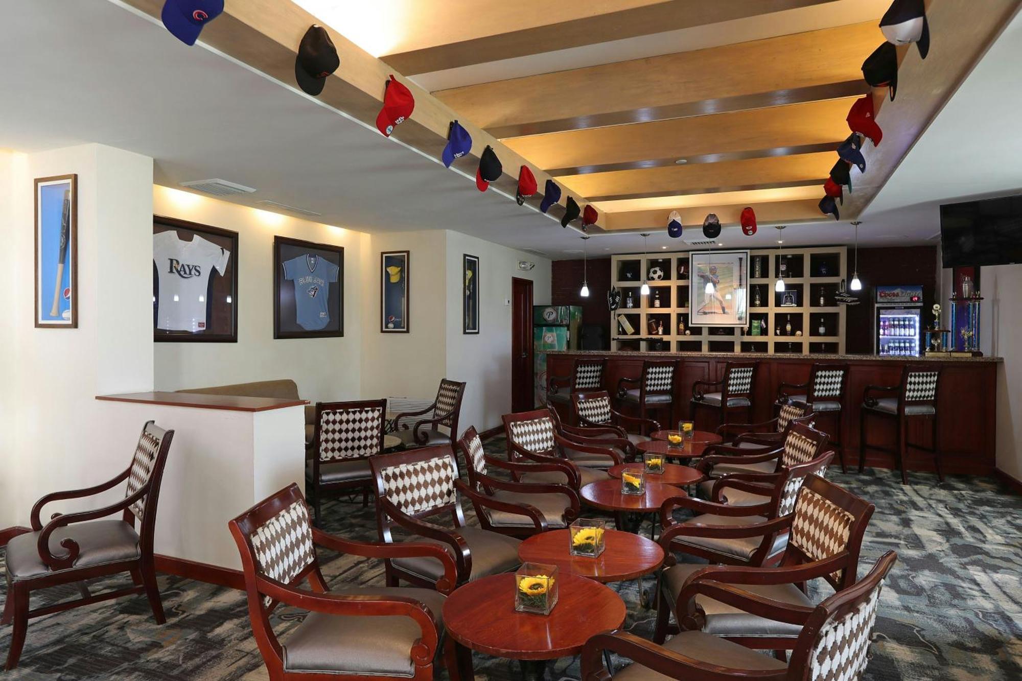 Four Points By Sheraton Saint-Domingue Extérieur photo