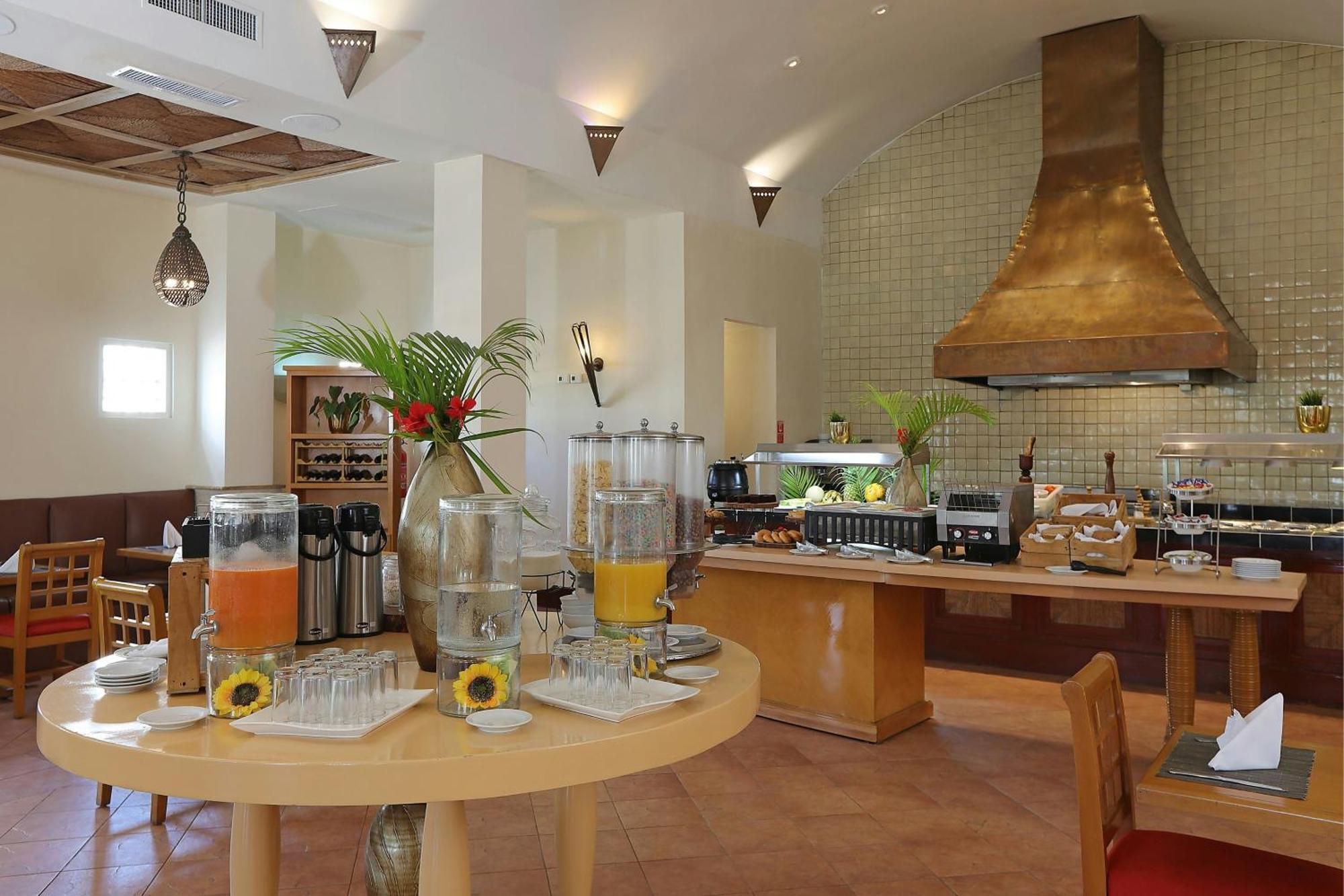 Four Points By Sheraton Saint-Domingue Extérieur photo